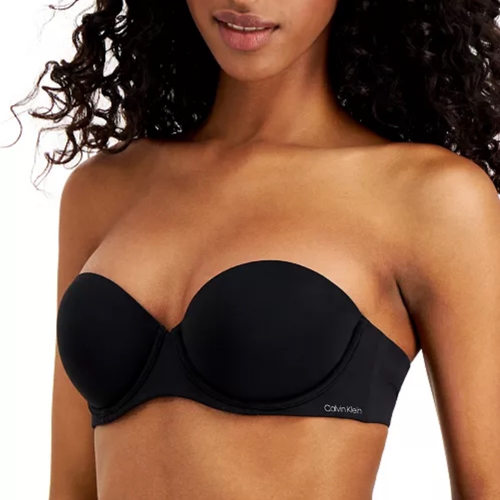 Calvin Klein Women’s Naked Glamour strapless push up bra